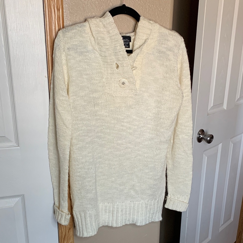 RUE21 Chunky Knit Cream Hooded Long Sleeve Sweater